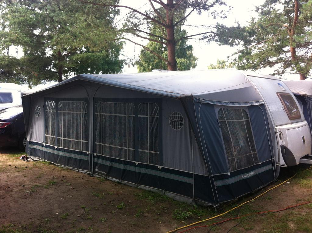 Nowoczesne Przyczepy Kempingowe Chalupy Royal-Camp Exterior foto