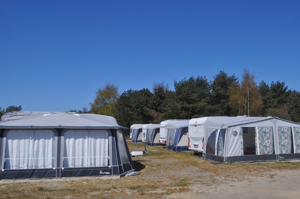 Nowoczesne Przyczepy Kempingowe Chalupy Royal-Camp Exterior foto