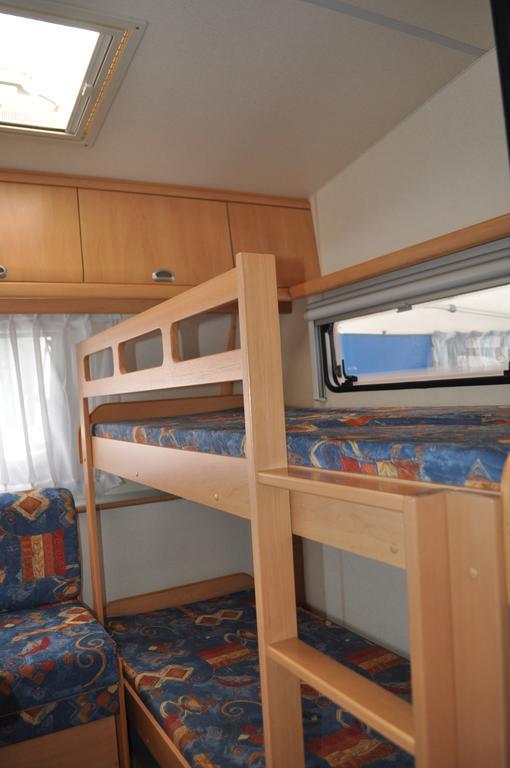 Nowoczesne Przyczepy Kempingowe Chalupy Royal-Camp Exterior foto