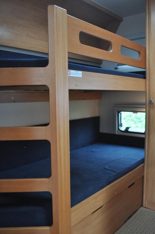 Nowoczesne Przyczepy Kempingowe Chalupy Royal-Camp Exterior foto