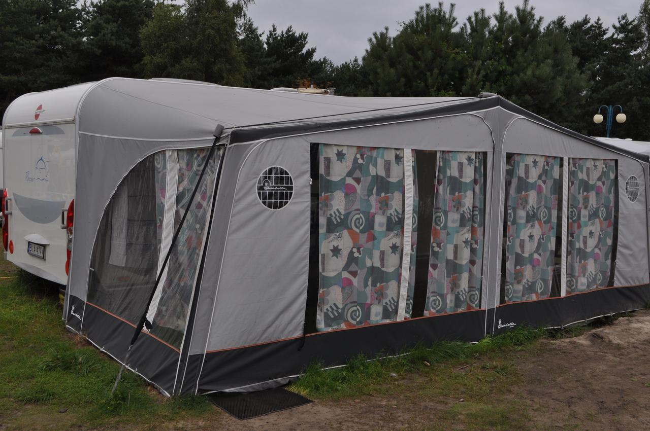 Nowoczesne Przyczepy Kempingowe Chalupy Royal-Camp Exterior foto